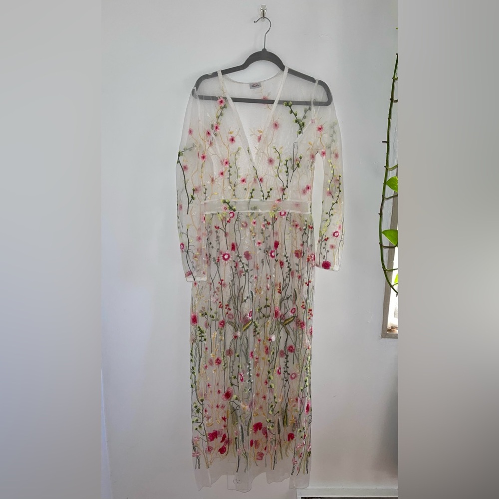 See through & Floral Dress